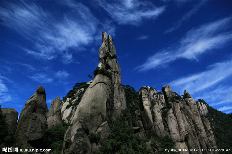 لمحة عن مواقع التراث العالمي في الصين:جبل سانتشينغ  (9)