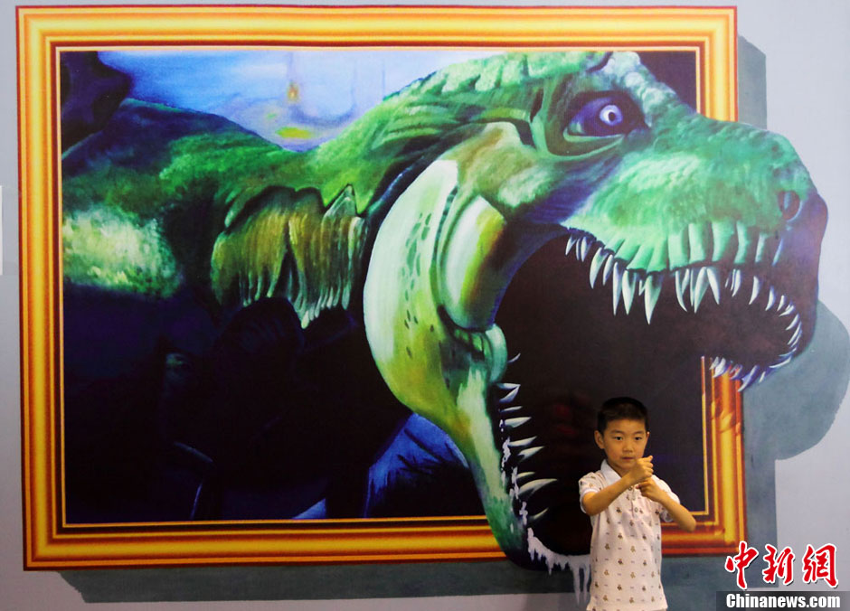 اللوحات ثلاثية الأبعاد الحية فى نانجينغ جذابة للناس (2)
