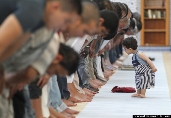 شهر رمضان المبارك في عيون الأطفال 
