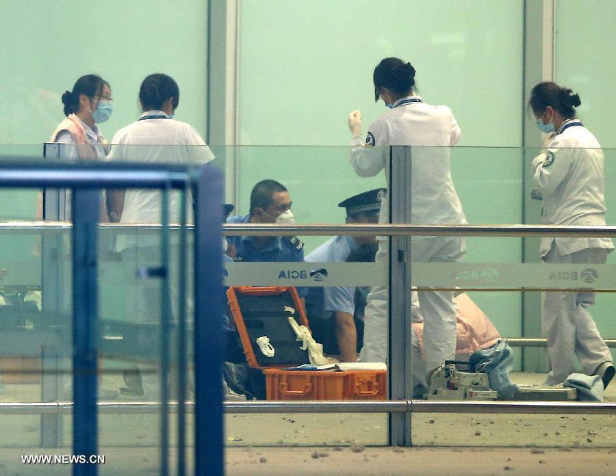وقوع انفجار في مطار بكين الدولي  (9)