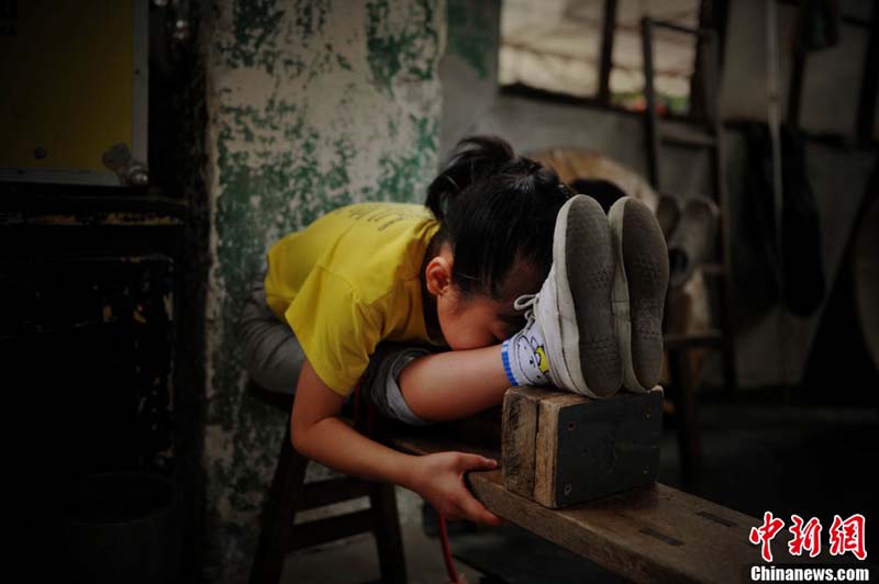 قصة بالصور: حلم السيرك لفتاة عمرها 7 سنوات (9)