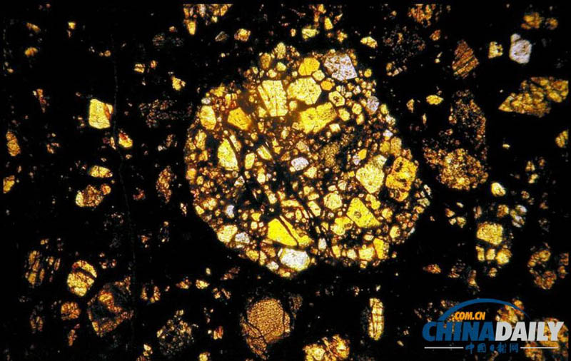 الملامح الداخلية الباهرة للحجر الجوي قبل 4.5 مليار سنة (2)
