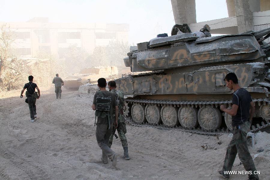 قيادة الجيش السوري: جهات خارجية متورطة في تزويد المسلحين بكل مستلزمات السلاح الكيماوي