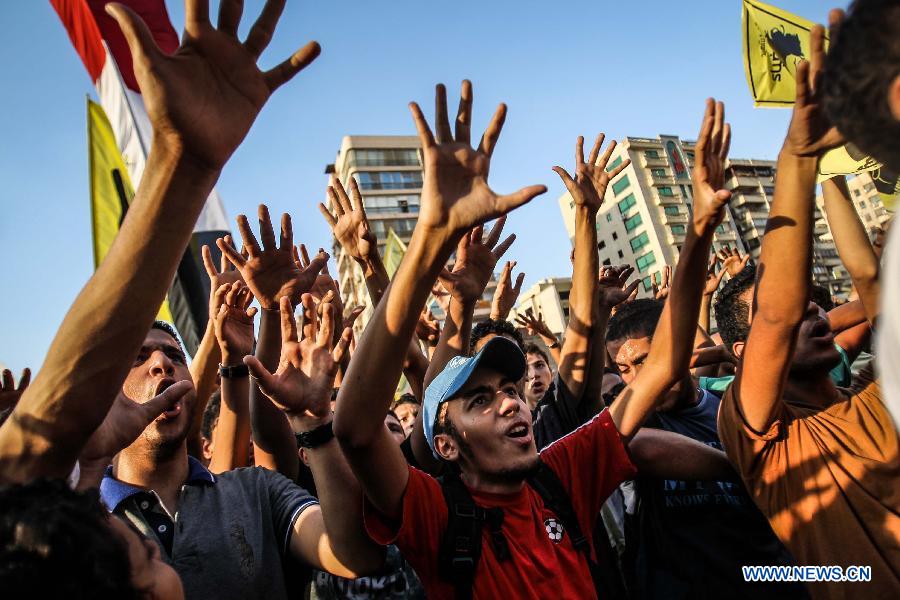تظاهرات لمؤيدي مرسي بالقاهرة ومحافظات أخرى في مصر (13)
