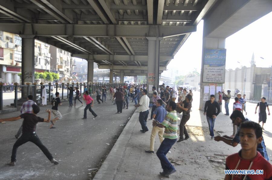 تظاهرات لمؤيدي مرسي بالقاهرة ومحافظات أخرى في مصر (6)