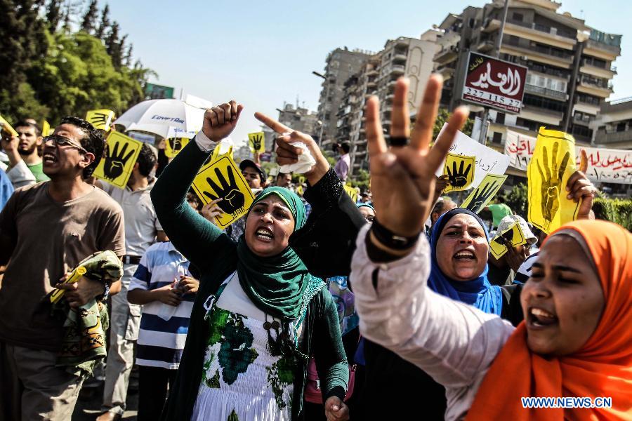 تظاهرات لمؤيدي مرسي بالقاهرة ومحافظات أخرى في مصر