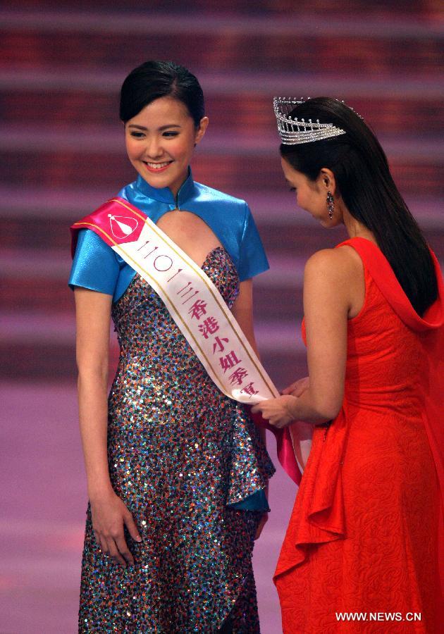 تم اختيار آنسة هونغ كونغ لعام 2013  (16)