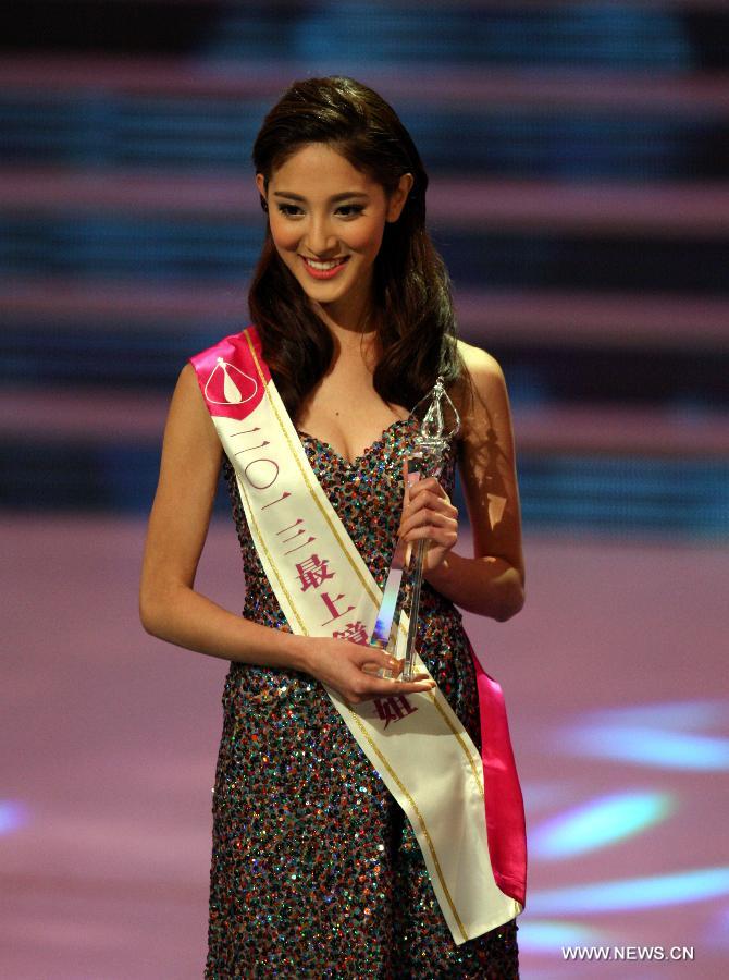 تم اختيار آنسة هونغ كونغ لعام 2013  (11)