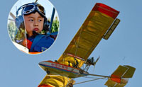 طفل صيني عمره 5 سنوات يقود طائرة لمدة 35 دقيقة 
