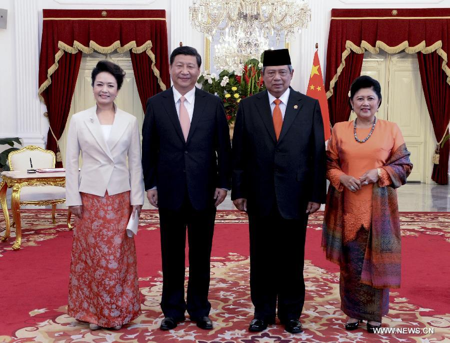 الرئيسان الصيني والاندونيسي يتفقان على رفع مستوى العلاقات الثنائية إلى شراكة استراتيجية شاملة