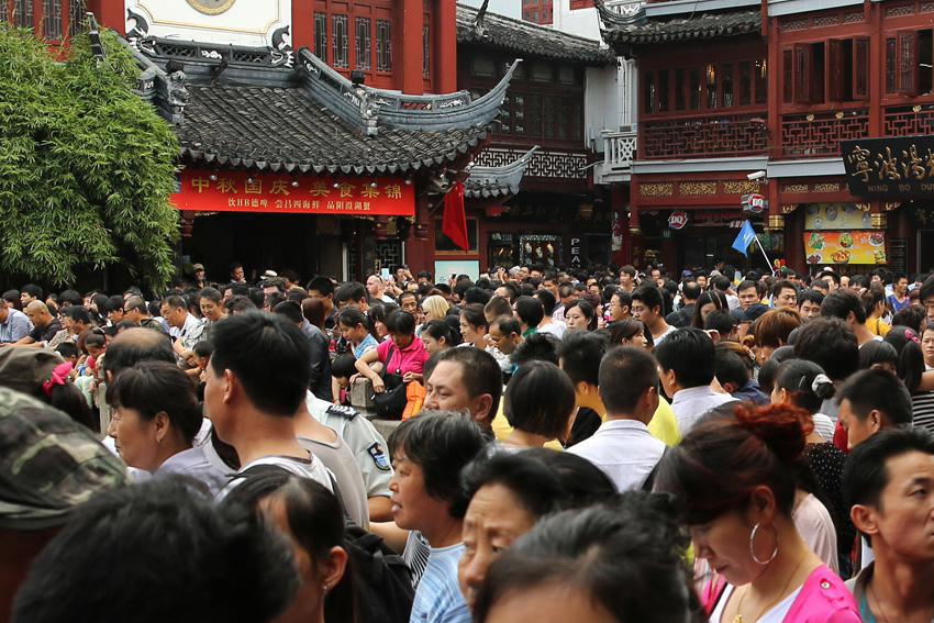 صور عالية الدقة:31.2451 مليون رحلة للسياح خلال عطلة العيد الوطني الصيني  (4)
