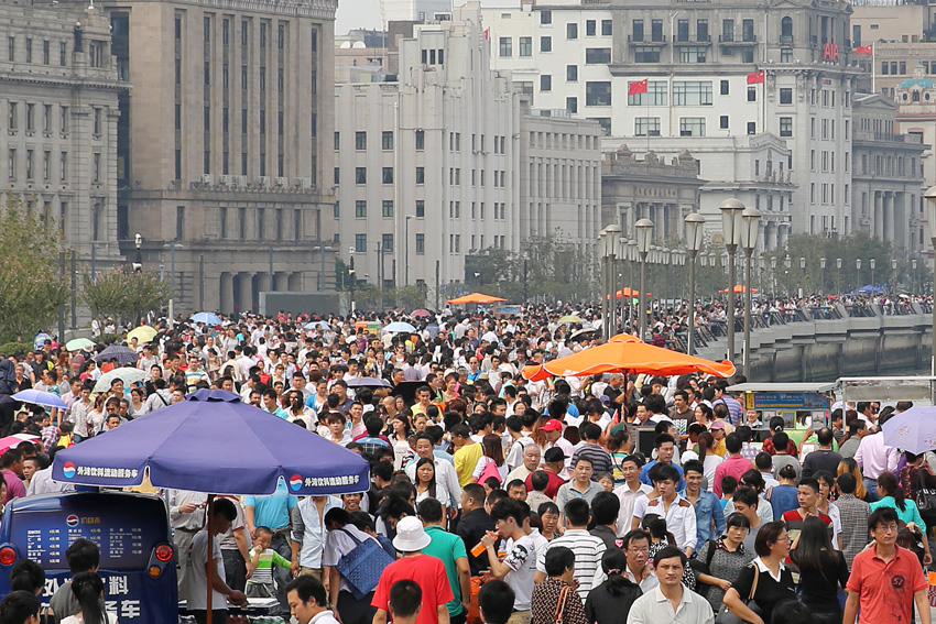 صور عالية الدقة:31.2451 مليون رحلة للسياح خلال عطلة العيد الوطني الصيني  (9)