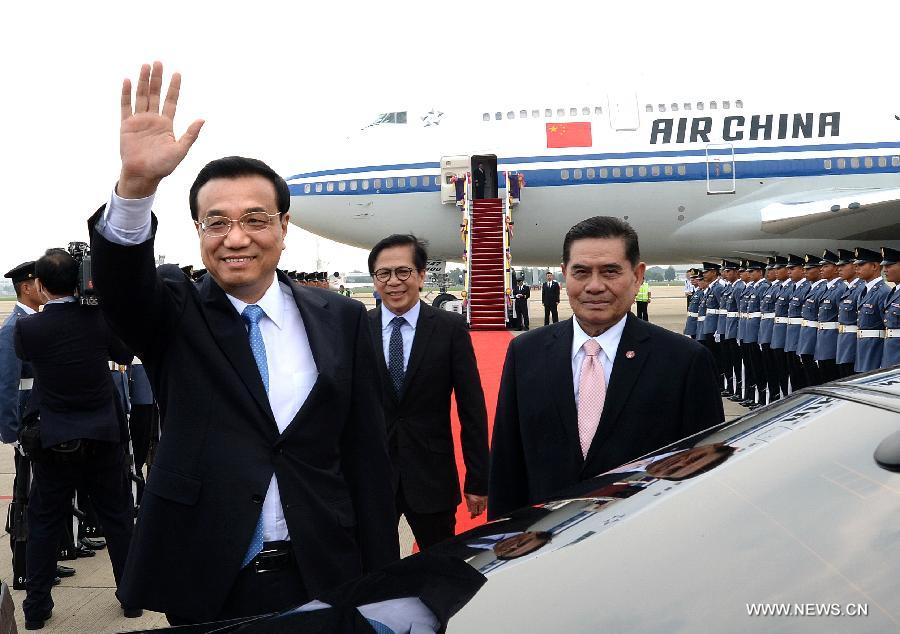 رئيس مجلس الدولة الصينى يصل الى تايلاند فى زيارة رسمية 