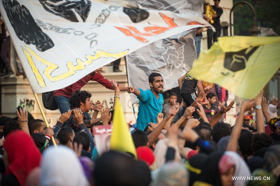 قتيل و7 جرحى خلال تظاهرات أنصار الاخوان المسلمين في مصر