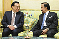 رئيس مجلس الدولة الصيني يتعهد بتعزيز التعاون مع بروناي