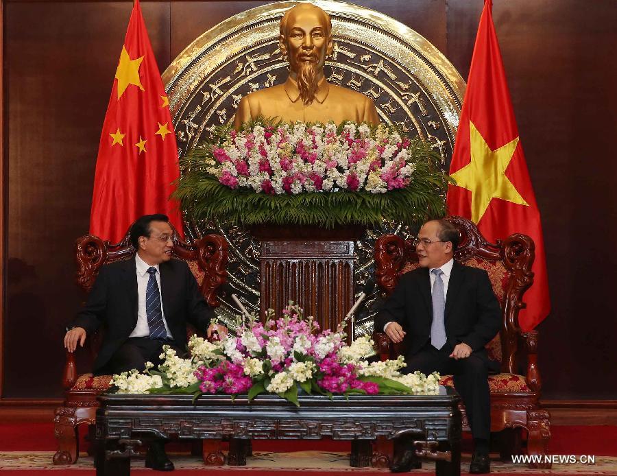 لى يدعو إلى تبادلات برلمانية وغير حكومية أوثق بين الصين وفيتنام  (3)