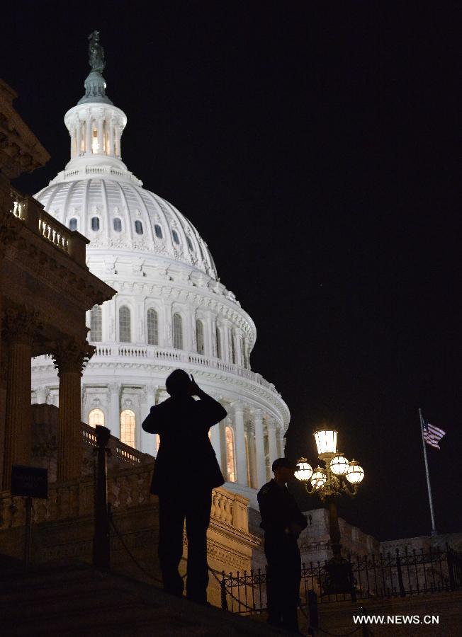 مجلس النواب الأمريكي يمرر مشروع قانون لاستعادة النشاط الحكومي ورفع سقف الدين  (3)