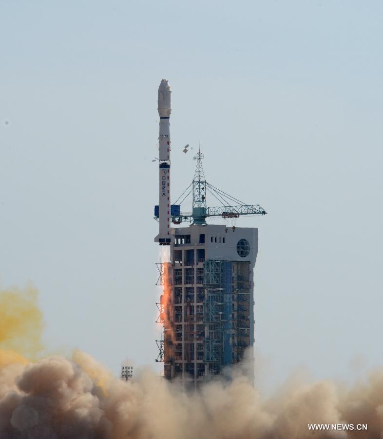 الصين تطلق القمر الاصطناعي التجريبي "شيجيان-16"