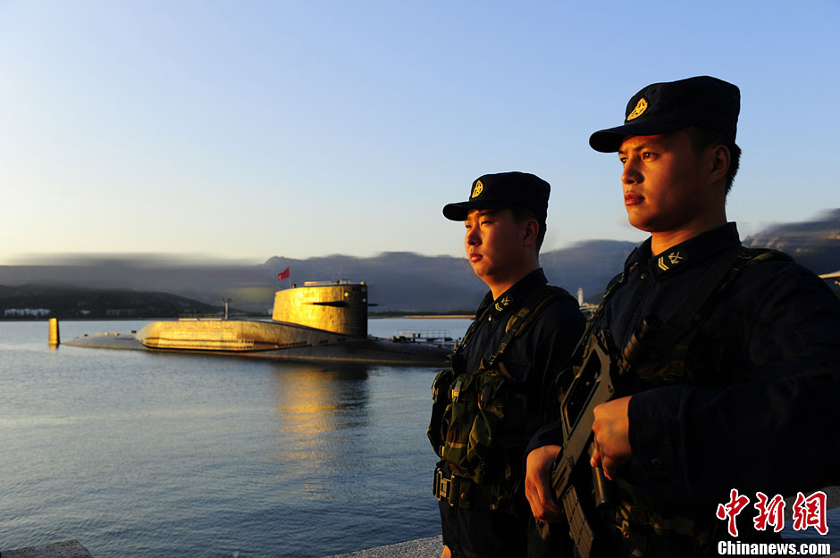 صور عالية الدقة:الكشف عن وحدة الغواصة النووية للقوات البحرية الصينية  (22)
