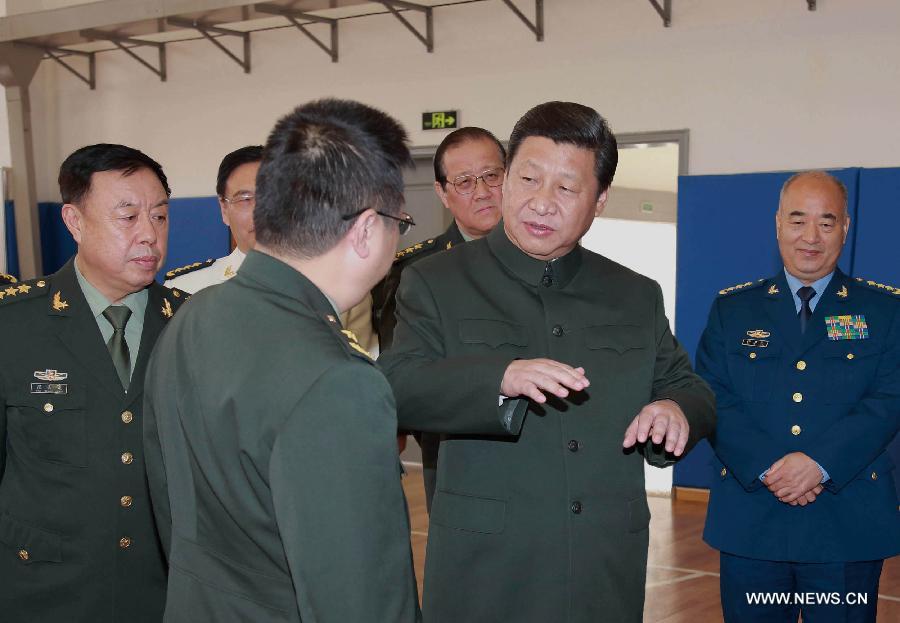 الرئيس يؤكد على رعاية المواهب والابتكار التكنولوجى فى القوات المسلحة الصينية  (2)