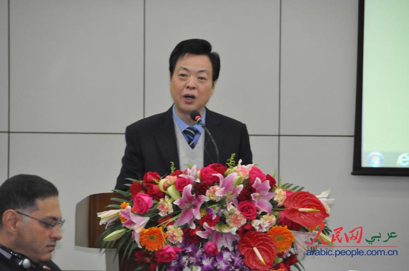 القاء تشو ليه رئيس جامعة الدراسات الدولية ببكين كلمة فى افتتاح المنتدى.