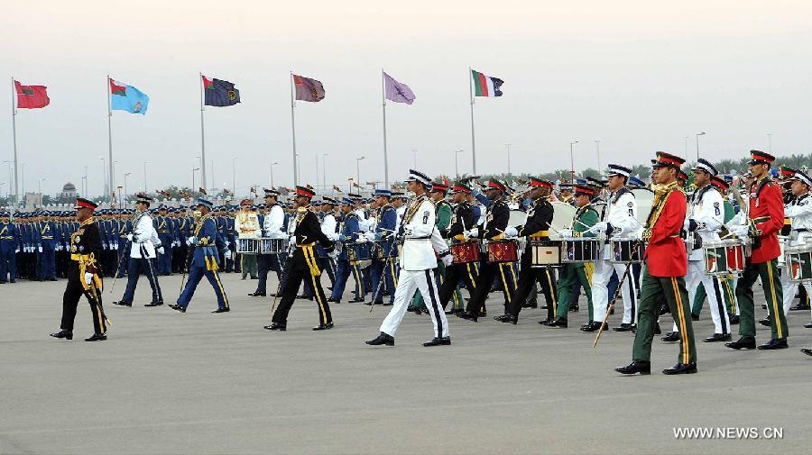 عمان تنظم عرضا عسكريا للاحتفال بالذكرى ال43 لتأسيسها  (4)