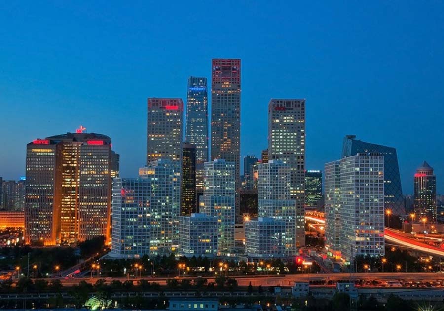  7- بكينعدد السكان المقيمين: 20.69 مليون نسمةحجم الناتج المحلي الاجمالي 2012: 1.7801 تريليون يوان
