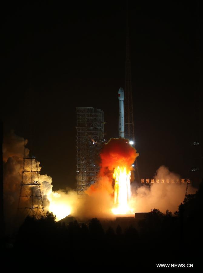 الصين تعلن "نجاح" إطلاق المسبار القمري تشانغ اه-3  (5)