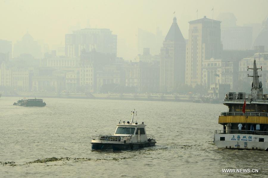 تلوث الهواء في شانغهاي يصل مستواه الأخطر 