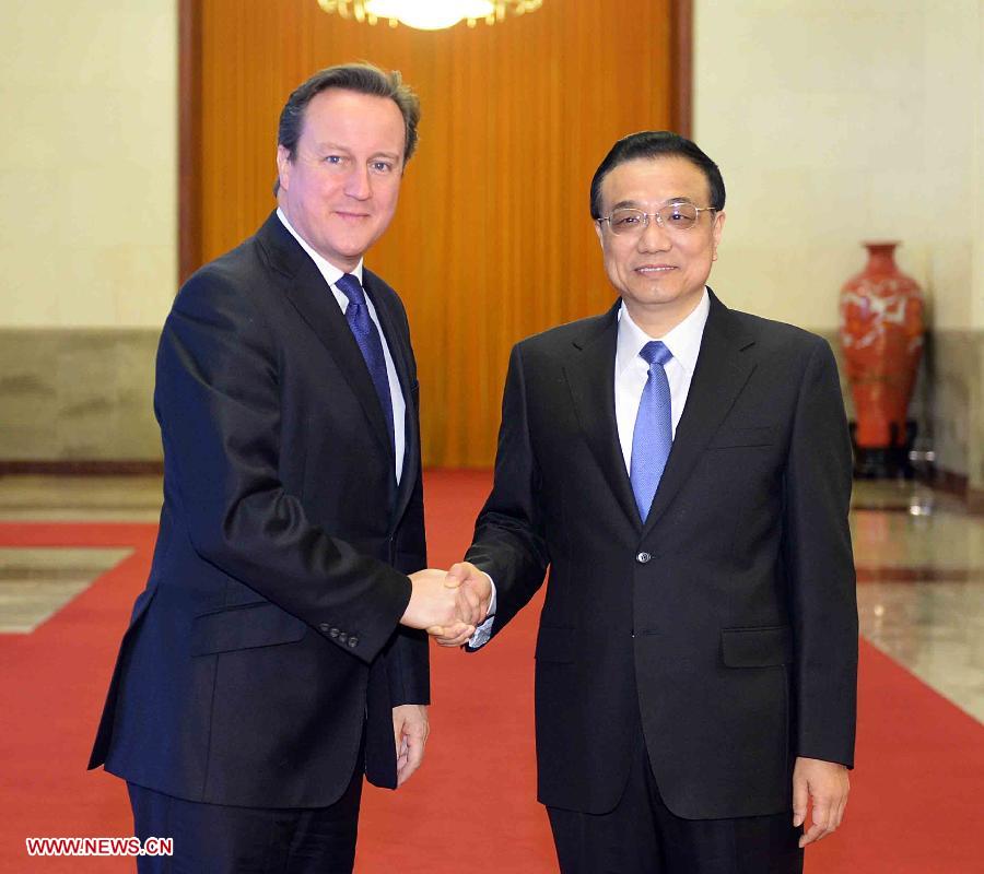      رئيس الوزراء الصيني يلتقي بنظيره البريطاني (2)