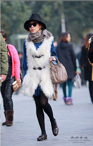 أزياء شوارع بكين: حسناوات يشكلن منظرا جميلا في الشتاء (2)