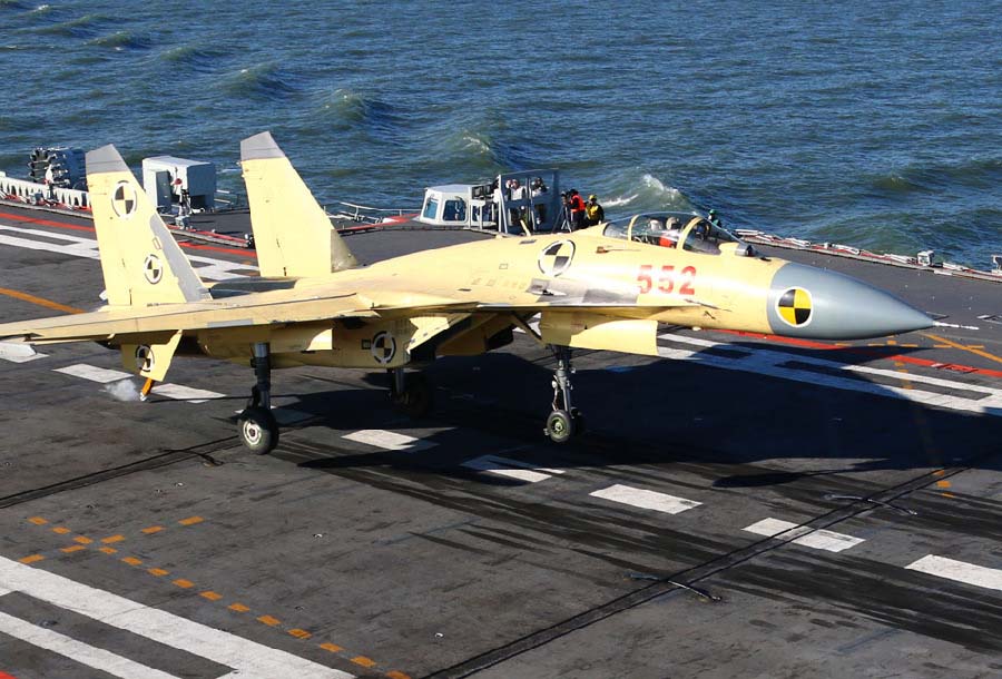 بدء إنتاج مقاتلة جيان-15 على متن حاملة الطائرات بكمية مطلوبة وتسليمها إلى القوات الصينية (11)