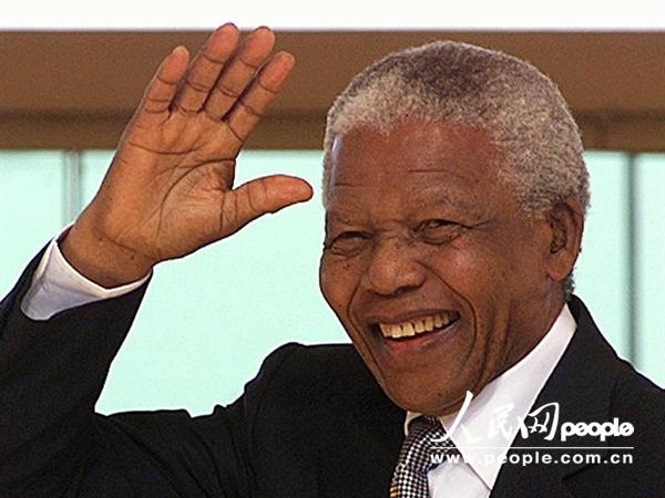 وفاة نيلسون مانديلا عن عمر يناهز 95 عاما  (11)