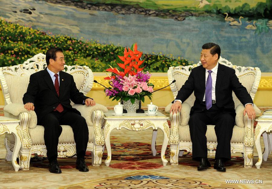الرئيس الصيني يجتمع مع رئيس الجمعية الوطنية فى جمهورية كوريا 