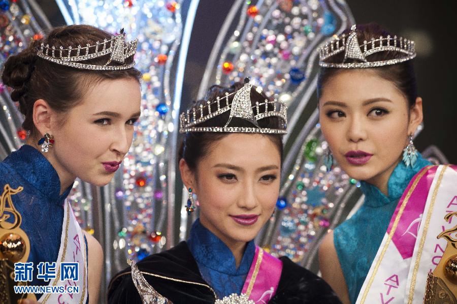 حفل توزيع الجوائز لملكة جمال آسيا 2013 عقد في هونغ كونغ  (4)