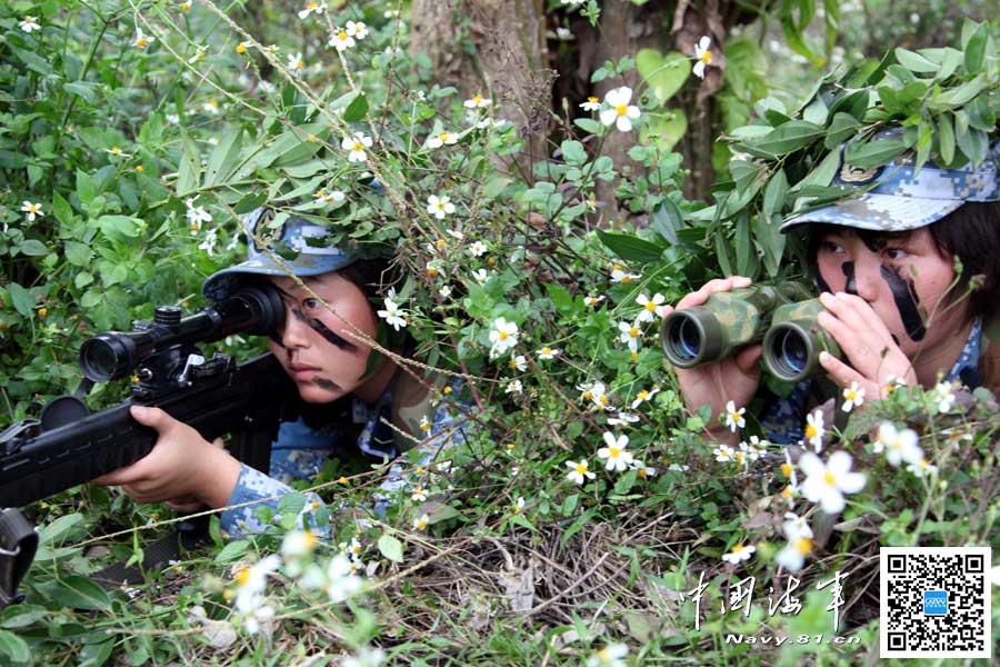 جيش التحرير الشعبى الصينى ينشر صورا لتدريبات الجنديات البرمائيات