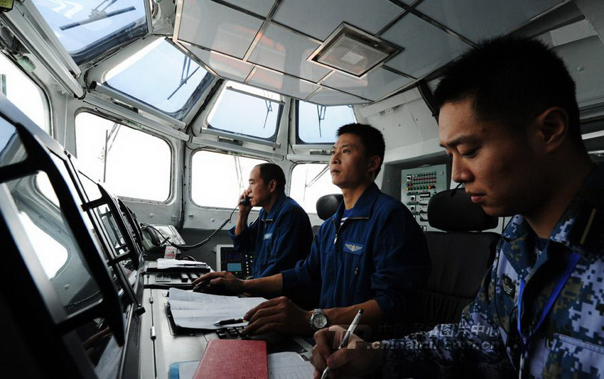 أحدث صور لملاحة أسطول حاملة الطائرات الصينية في بحر الصين الجنوبي  (8)