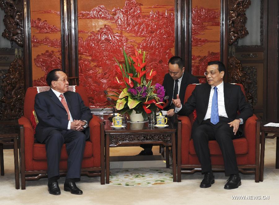 رئيس مجلس الدولة الصينى يؤكد مجددا السياسة الودية مع كمبوديا (2)