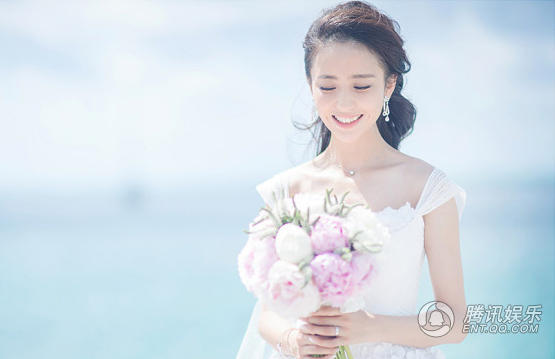 النجمة الصينية الجميلة تونغ لييا في فستان الزفاف  (2)