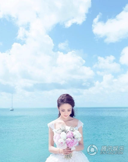 النجمة الصينية الجميلة تونغ لييا في فستان الزفاف  (5)
