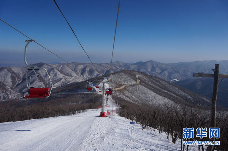 زيارة منتجع التزلج على الثلج في كوريا الشمالية 