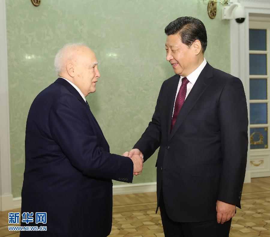 الرئيسان الصينى واليونانى يتعهدان بتعزيز التعاون المشترك (2)