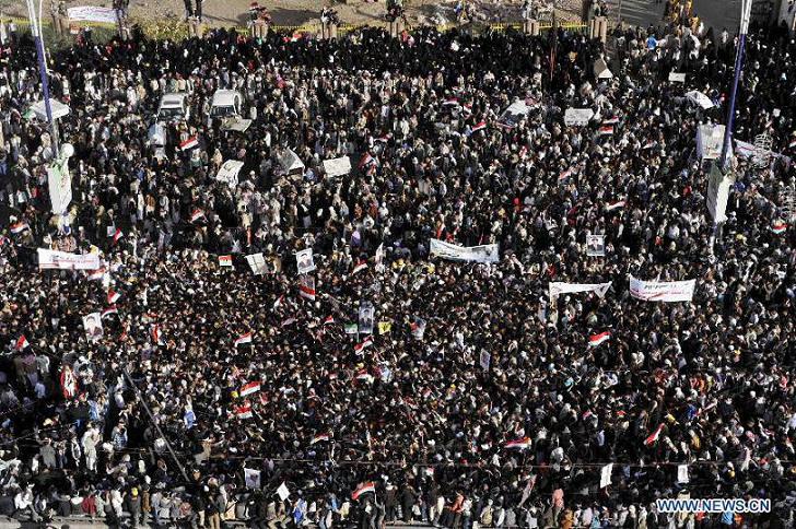 تقرير إخباري: اليمنيون يحيون الذكرى الثالثة للثورة بالتزامن مع إعلان البلاد دولة اتحادية (2)