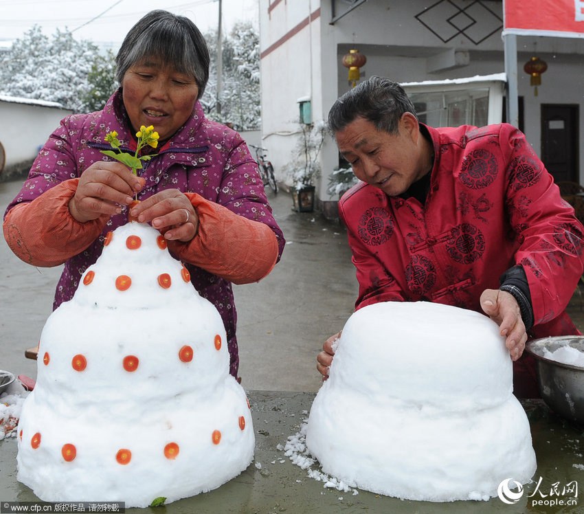 بيع "الإنسان الثلجي" في جنوب غربي الصين (5)
