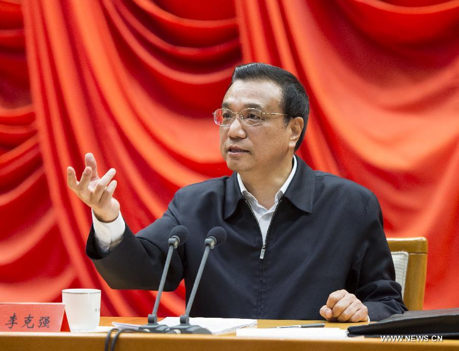 رئيس مجلس الدولة الصيني يشدد على بذل جهود قوية للإصلاح 
