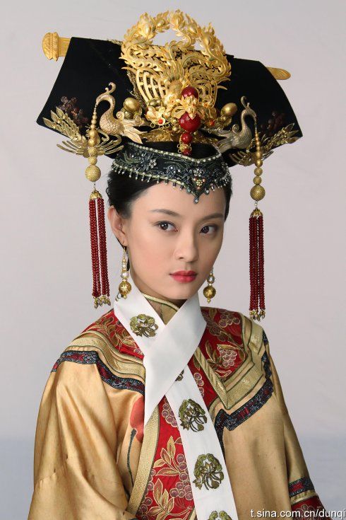 " صور فاتنة للممثلات الصينيات بالملابس الصينية القديمة  (11)