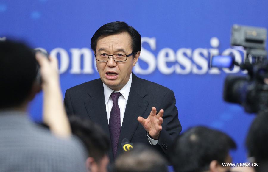  وزير التجارة: الصين واثقة بتحقيق هدف التجارة الخارجية وقطاع الطاقة الشمسية يرحب بالتغيرات الجوهرية (2)