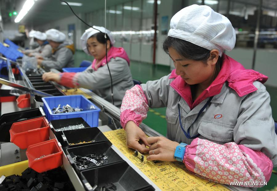 انكماش مؤشر أسعار المنتجين في الصين بنسبة 2 بالمئة في فبراير