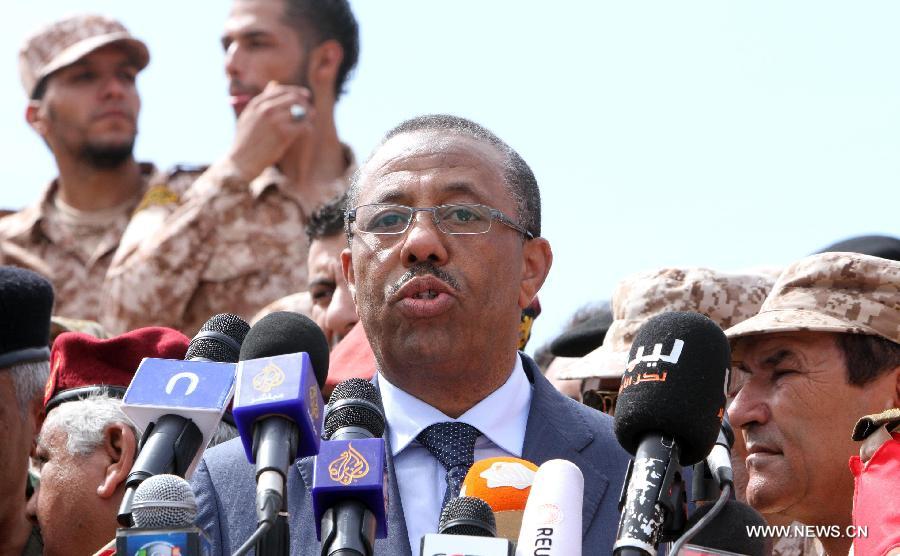 البرلمان الليبي يقيل الحكومة المؤقتة ويكلف وزير الدفاع بتصريف الأعمال