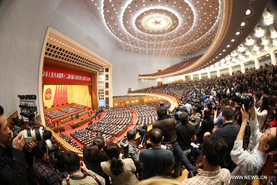 الدورة الثانية للمجلس الوطني الـ12 لنواب الشعب الصيني تبدأ جلستها الختامية (6)